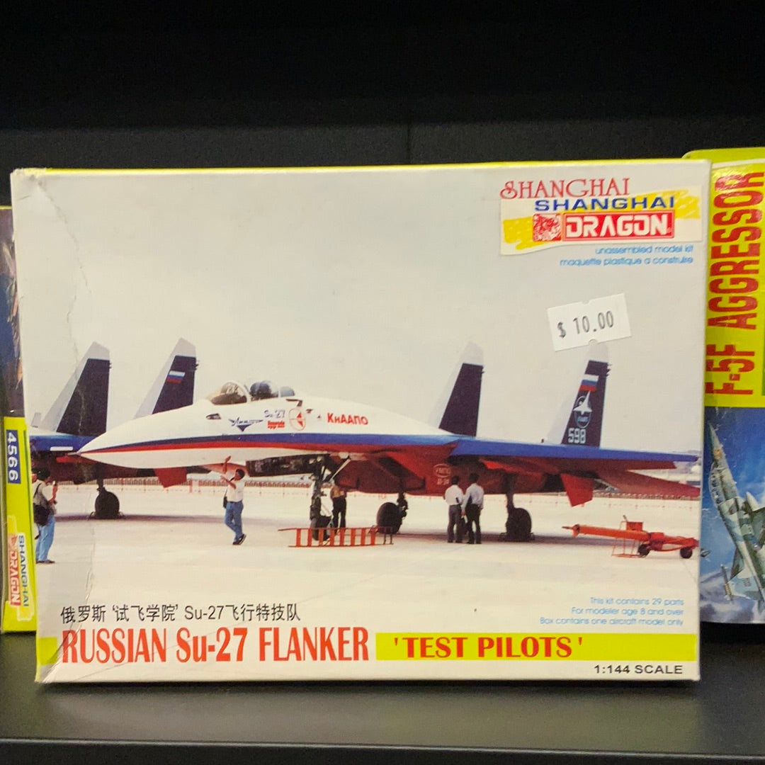 Russian Su-27 Flanker Test Pilots Model Kit
