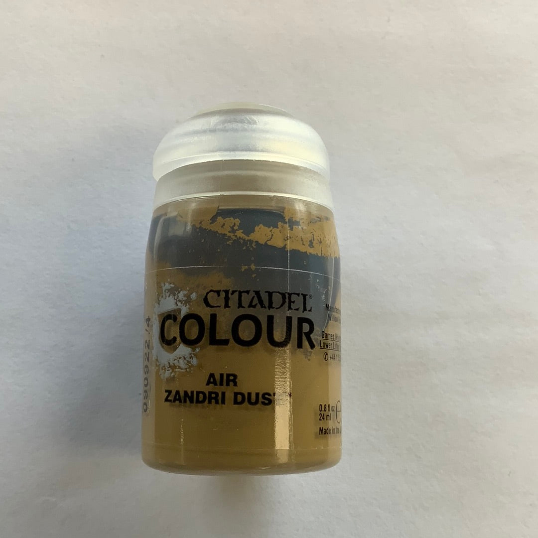 Citadel Colour Air Zandri Dust 28-10