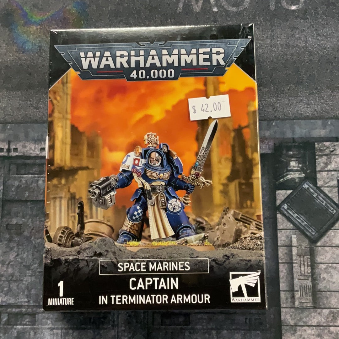Warhammer40k, Space Marines, Captain In Terminator Armour
