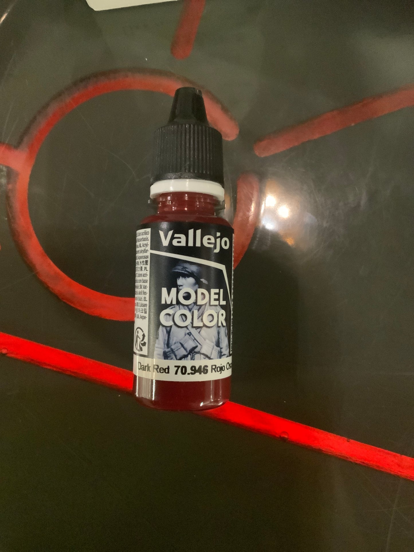Vallejo Dark Red 70.946