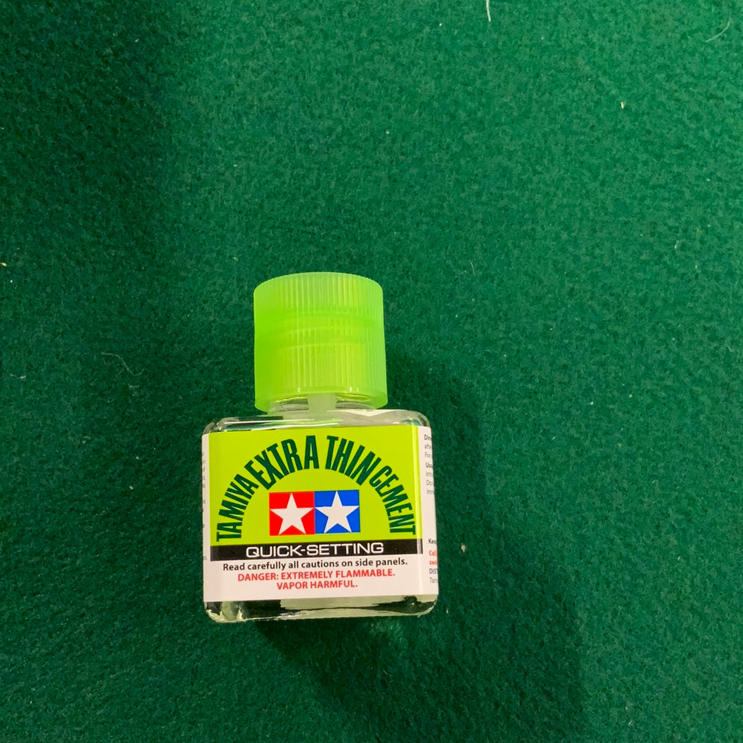 Tamiya extra thin cement