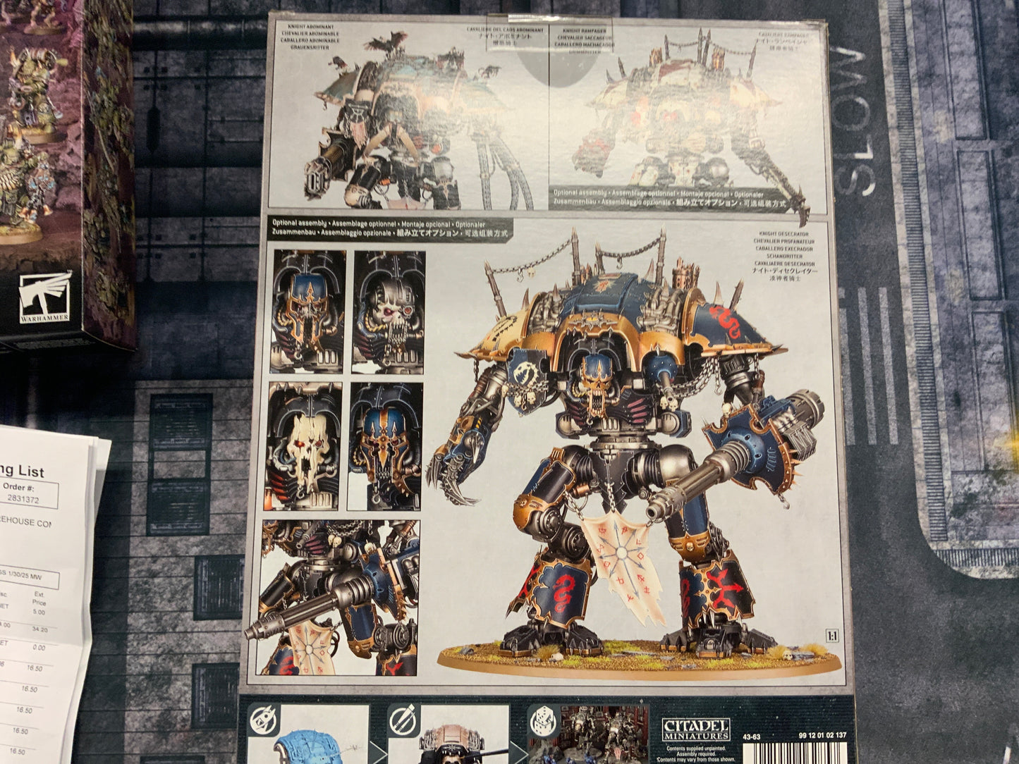 Warhammer 40,000 Chaos Knight Abominant