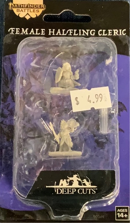 Pathfinder Battles Figure - Female Halfling Cleric
