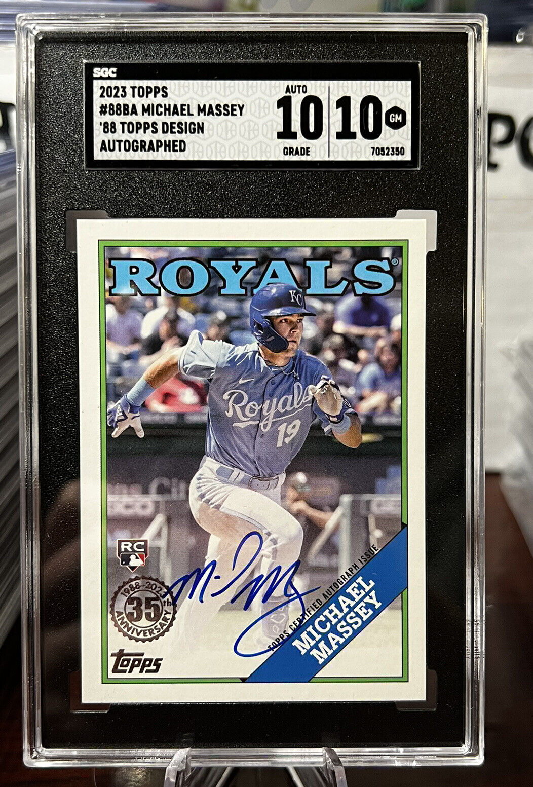 2023 Topps Series 1 Michael Massey ‘88 design auto SGC 10 Auto 10