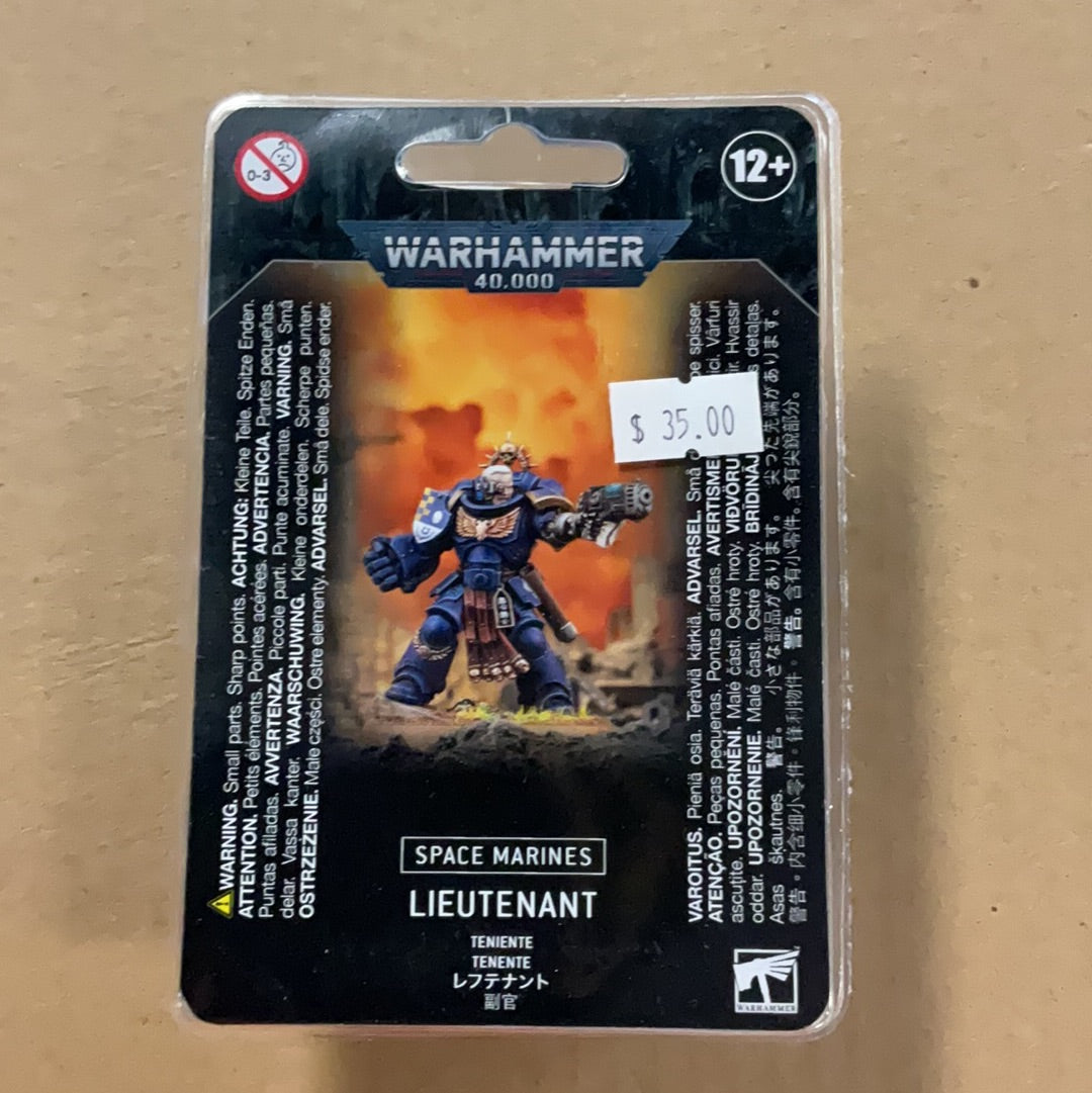 Warhammer 40K Space Marie’s Lieutenant