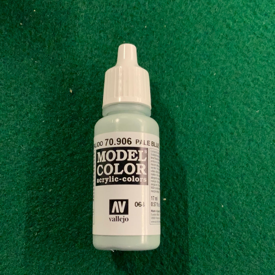 Model color 70.906 pale blue