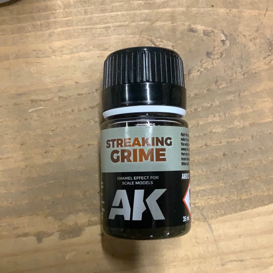 AK 012 Streaking Grime