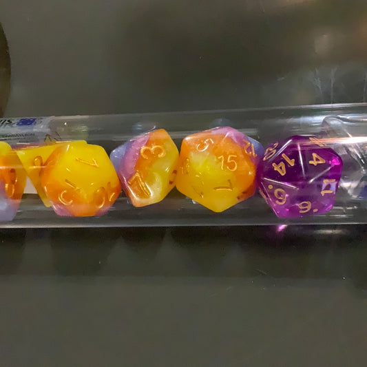 Sirius Dice Purple Sunset Set