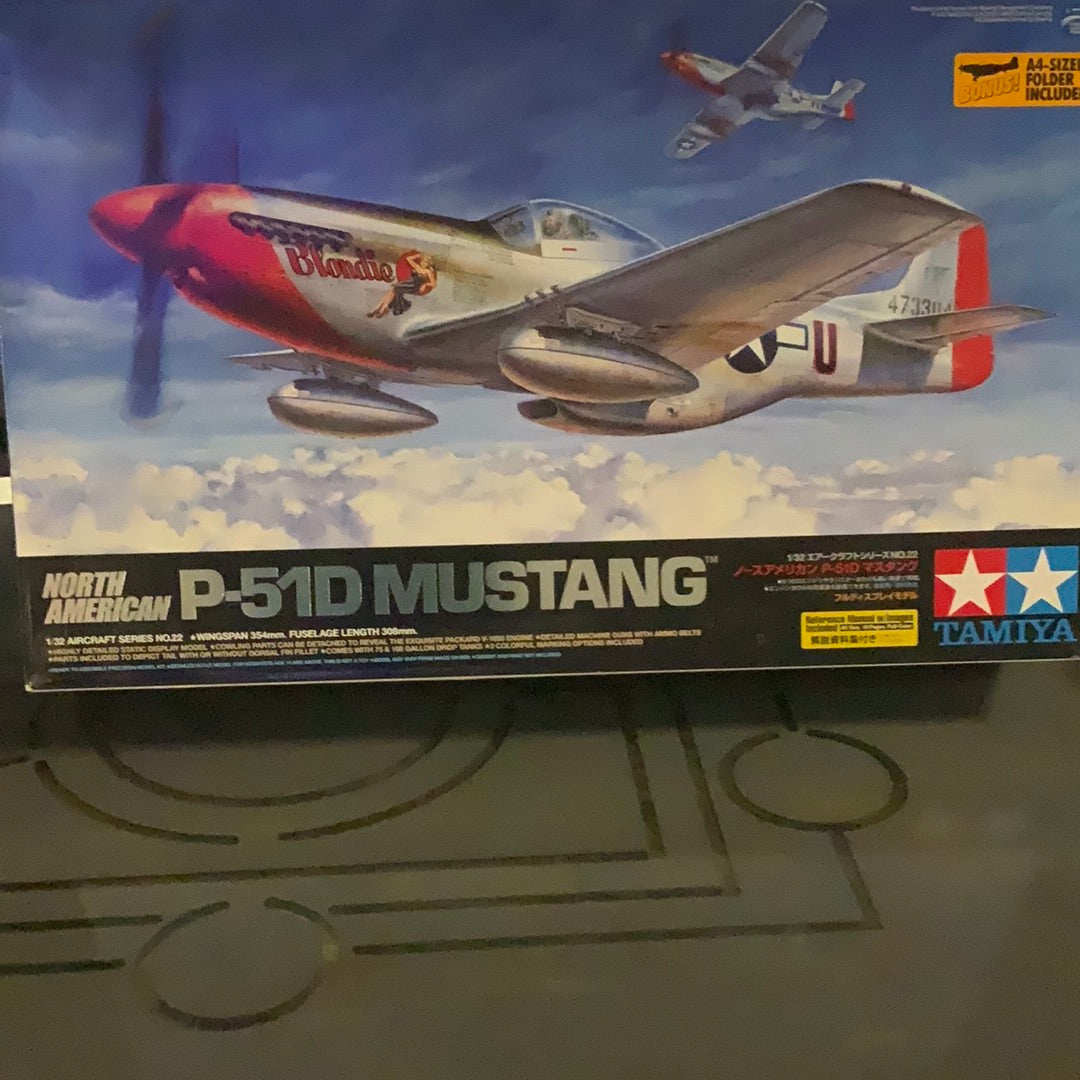 Tamiya 1/32 model kit