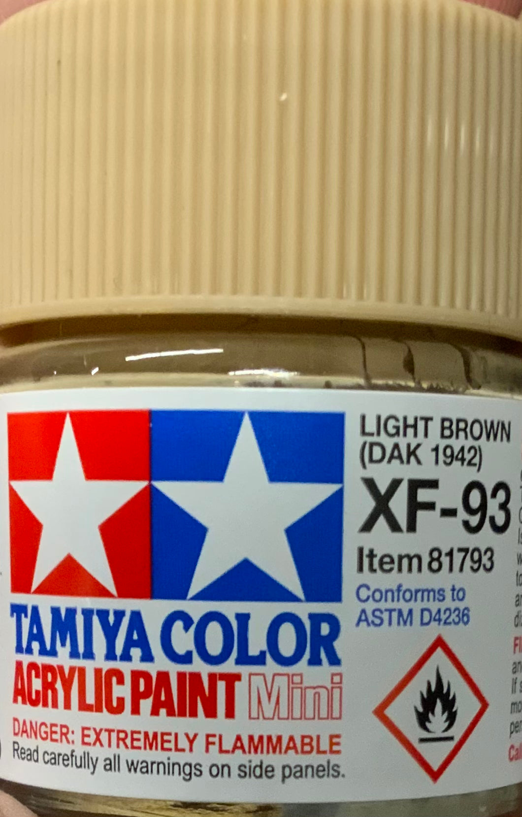 Tamiya Color: XF-93 Light Brown