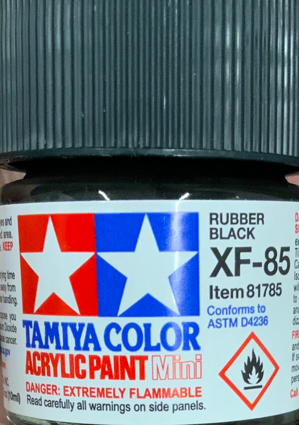 Tamiya Color: XF-85 Rubber Black