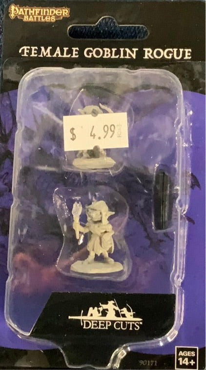 Pathfinder Battles Figure - Female Goblin Rogue